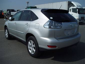 2005 Toyota Harrier Pictures