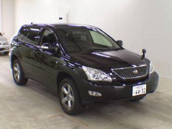 2005 Toyota Harrier Photos