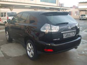 2005 Toyota Harrier Photos