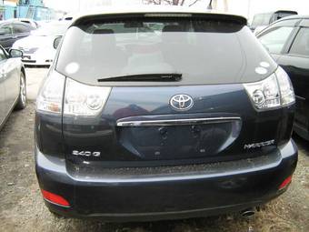 2005 Toyota Harrier Pics
