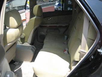 2005 Toyota Harrier Pictures