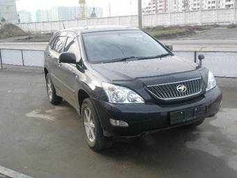 2005 Toyota Harrier Pictures