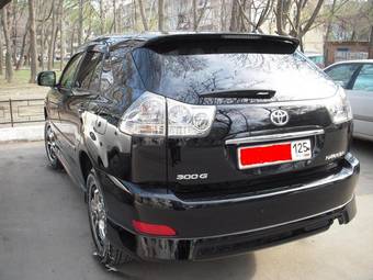 2005 Toyota Harrier Photos