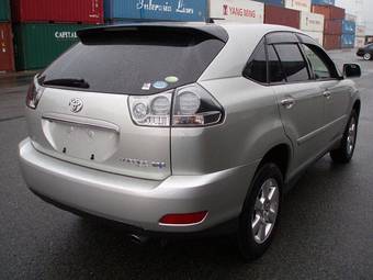 2005 Toyota Harrier Pictures