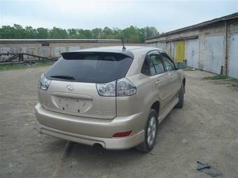 2005 Toyota Harrier Pictures