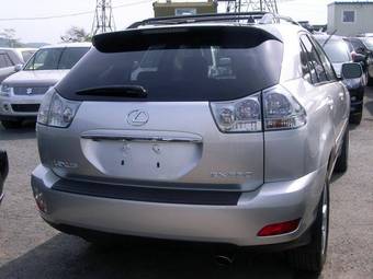 2005 Toyota Harrier Photos