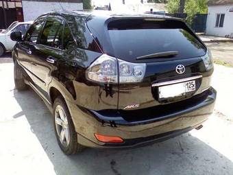 2005 Toyota Harrier Pictures