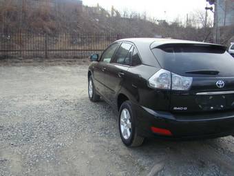 2005 Toyota Harrier Pictures