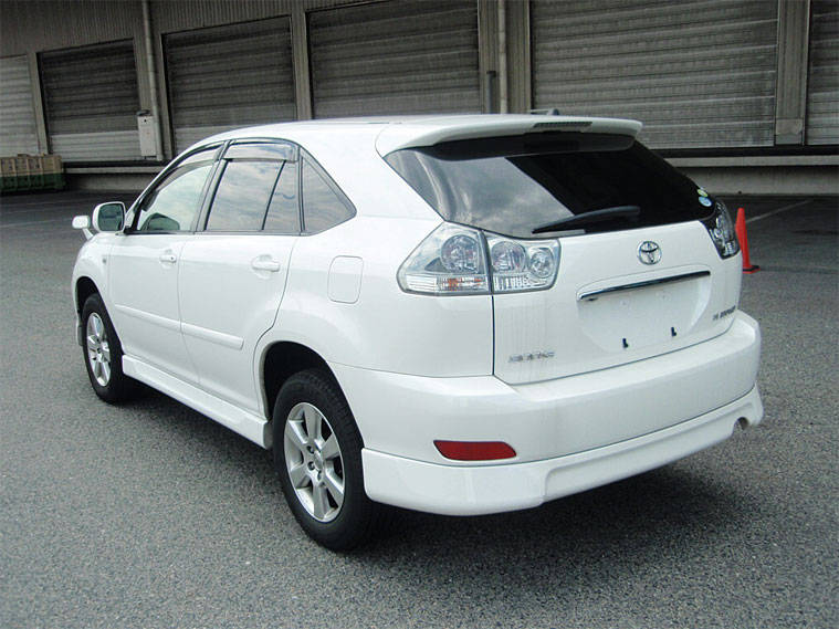 Toyota harrier 2005