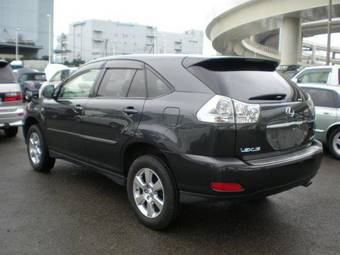 2005 Toyota Harrier Pictures