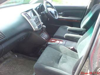 2005 Toyota Harrier Photos