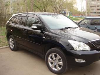 2005 Toyota Harrier Photos