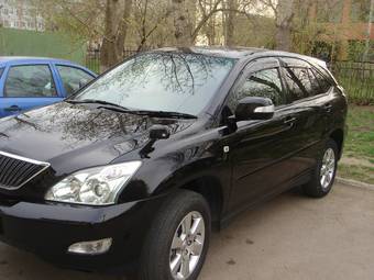 2005 Toyota Harrier Pictures