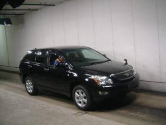 2005 Toyota Harrier Pictures