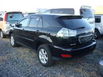 2005 Toyota Harrier Photos