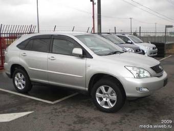 2005 Toyota Harrier Photos