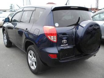 2005 Toyota Harrier Pics