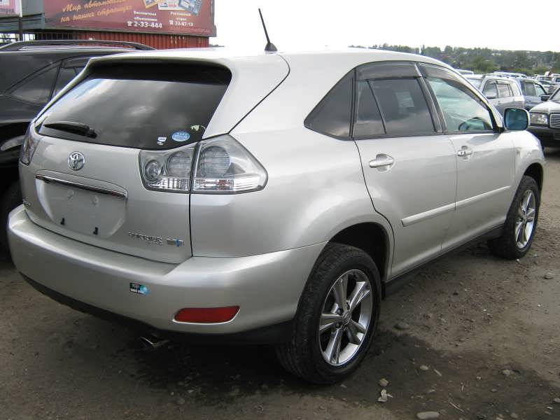 Toyota harrier 2005