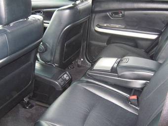 2005 Toyota Harrier Pictures