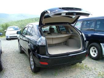 2005 Toyota Harrier Photos