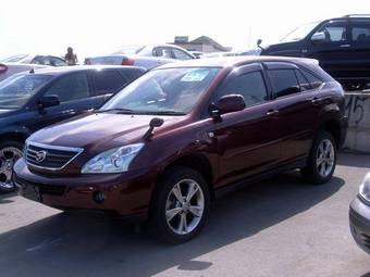 2005 Toyota Harrier Photos