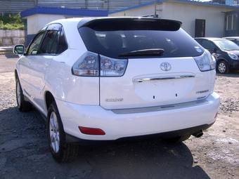 2005 Toyota Harrier Photos