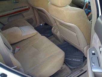 2005 Toyota Harrier Photos