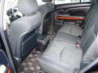 2005 Toyota Harrier Pictures