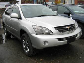 2005 Toyota Harrier Photos