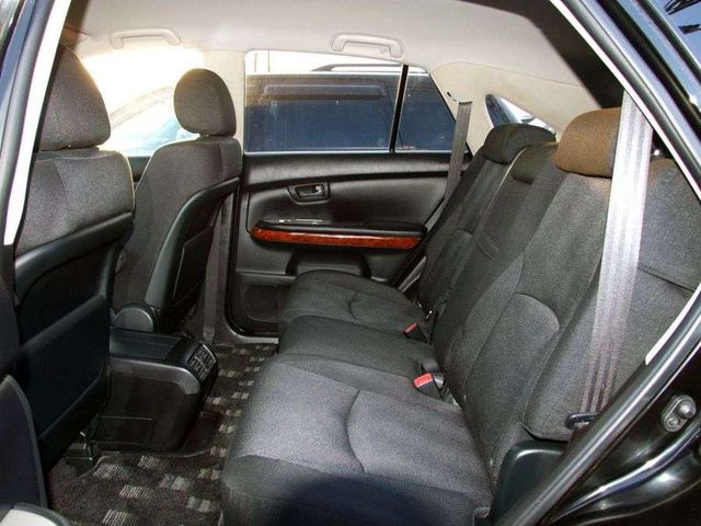 2006 Toyota Harrier