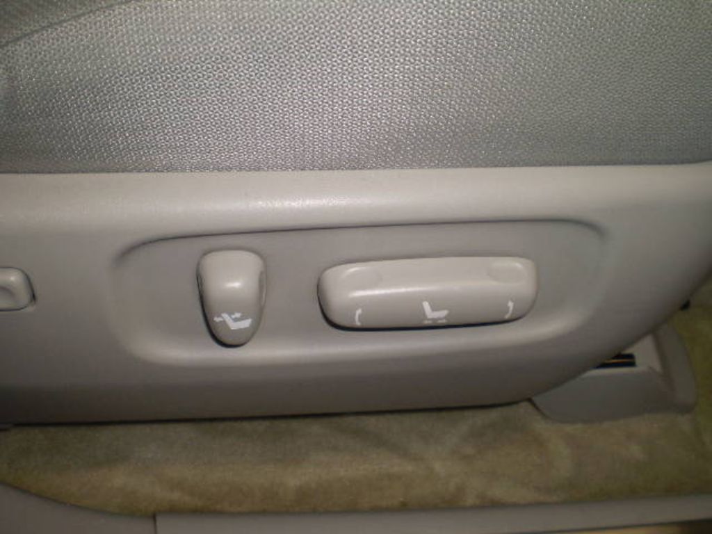 2006 Toyota Harrier
