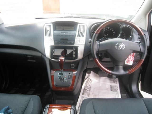 2006 Toyota Harrier