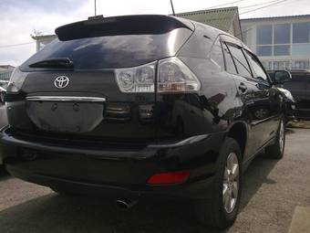 2006 Toyota Harrier Images