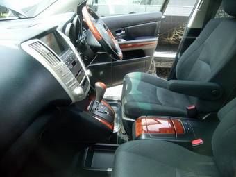 2006 Toyota Harrier Pictures