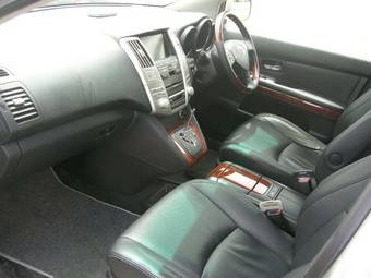 2006 Toyota Harrier Photos