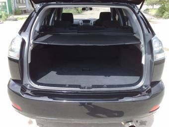 2006 Toyota Harrier Images