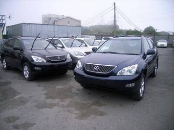 2006 Toyota Harrier Images