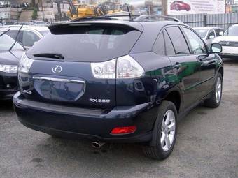 2006 Toyota Harrier Pics