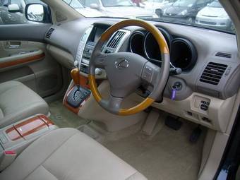 2006 Toyota Harrier Photos