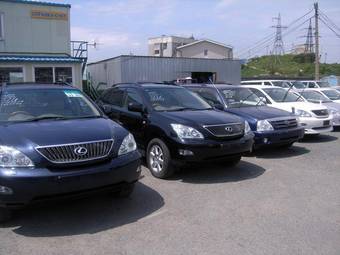 2006 Toyota Harrier Pictures