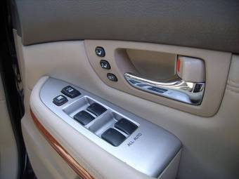 2006 Toyota Harrier Photos
