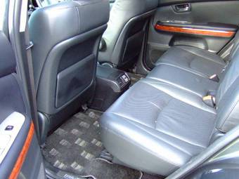 2006 Toyota Harrier Images