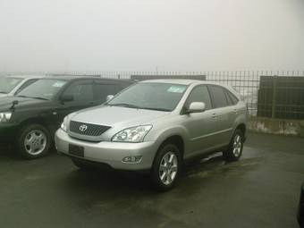 2006 Toyota Harrier Photos