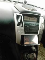 2006 Toyota Harrier Pictures