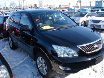 2007 Toyota Harrier Images