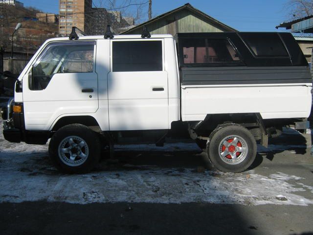 1991 Toyota Hiace