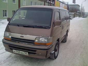 1993 Toyota Hiace Pictures