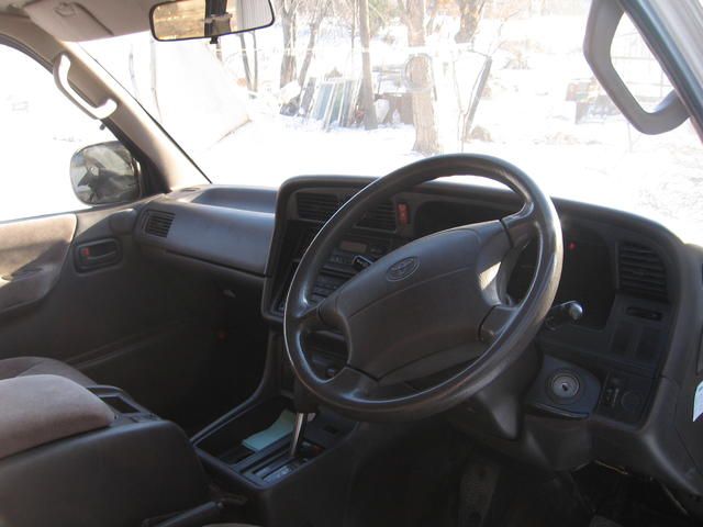 1995 Toyota Hiace