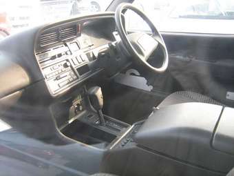 1995 Toyota Hiace Pictures