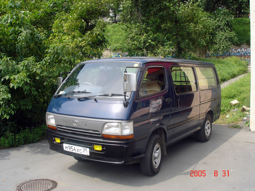 1996 Toyota Hiace